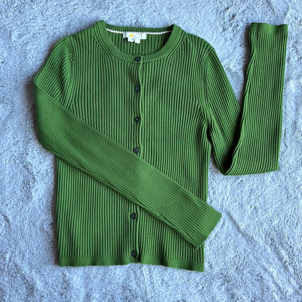 New without tags Boden Ribbed Green Sweater